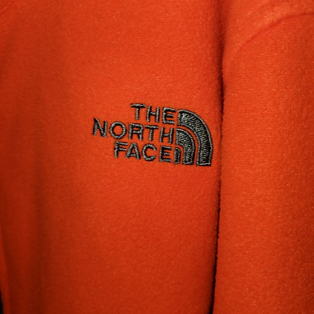 The NorthFace boys Orange L Fleece Jacket